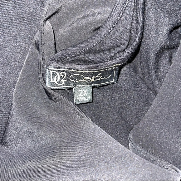 DG2 sleeveless blouse 2X - Picture 6 of 6